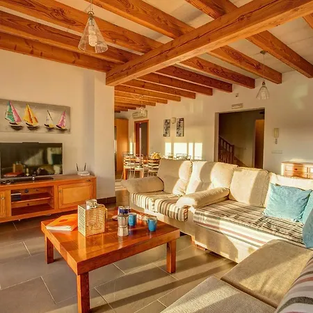 Serena Forcat By Cala'N Blanes (Menorca)