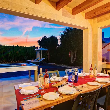 Serena Forcat By Cala'N Blanes (Menorca)